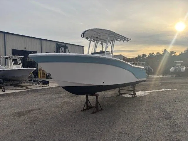 Slide: The Image of Sea Fox 228 Commander 2023 - 8