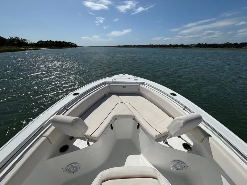 Slide: The Image of Sea Hunt Ultra 219 2021 - 15