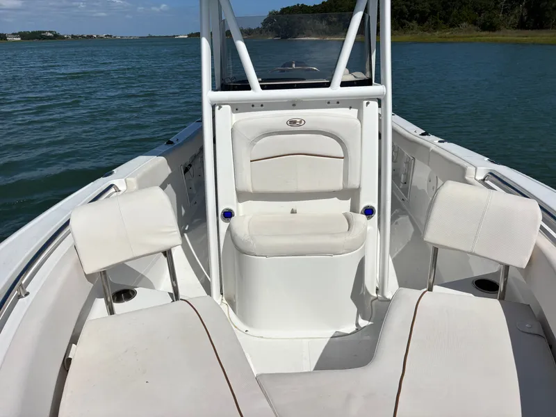 Slide: The Image of Sea Hunt Ultra 219 2021 - 18