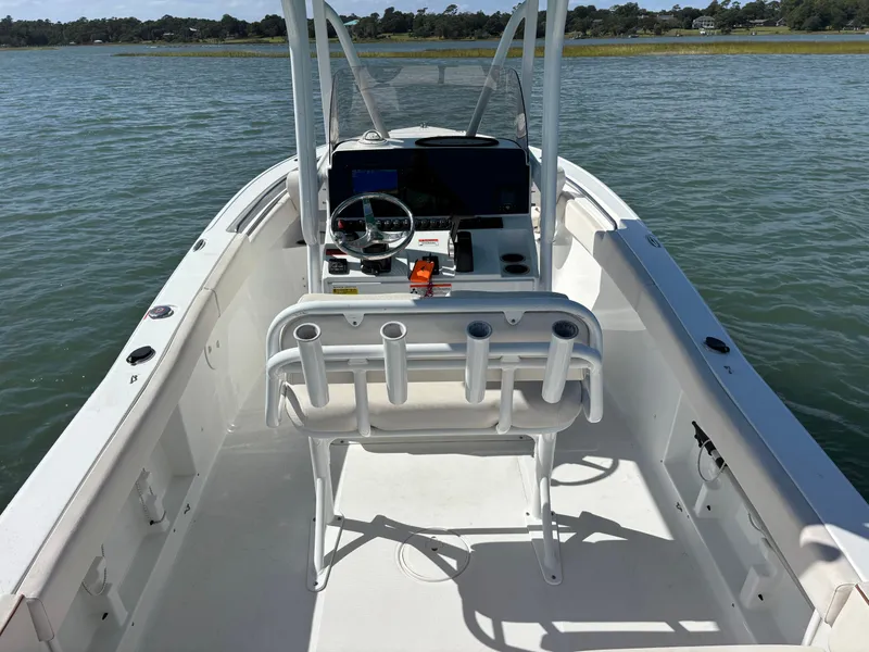 Slide: The Image of Sea Hunt Ultra 219 2021 - 28