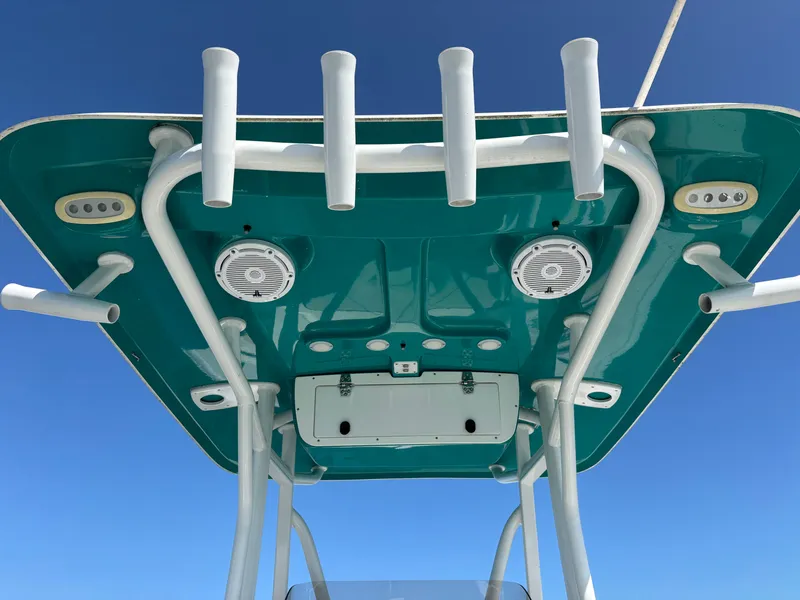 Slide: The Image of Sea Hunt Ultra 219 2021 - 43