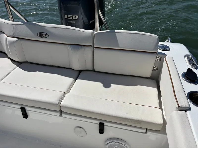 Slide: The Image of Sea Hunt Ultra 219 2021 - 55