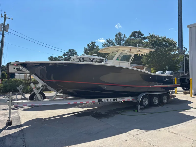 Slide: The Image of Scout 320 LXF 2014 - 2