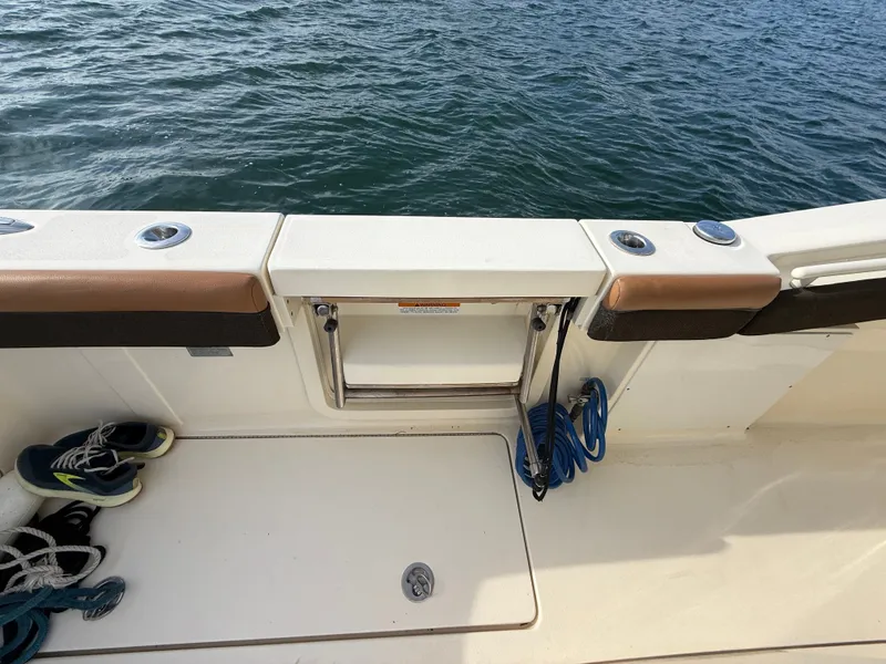 Slide: The Image of Scout 320 LXF 2014 - 23