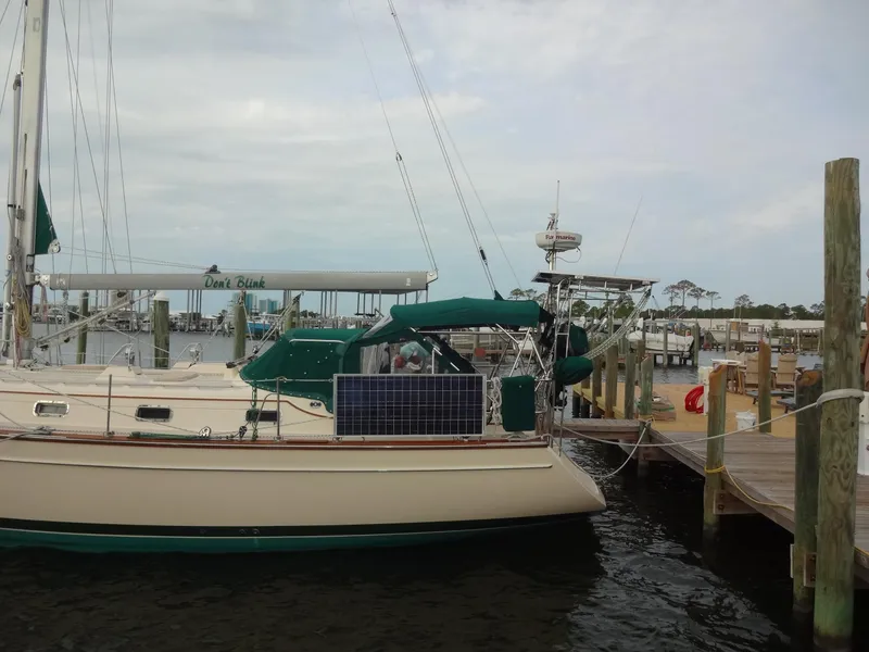 Slide: The Image of Island Packet 440 2006 - 107