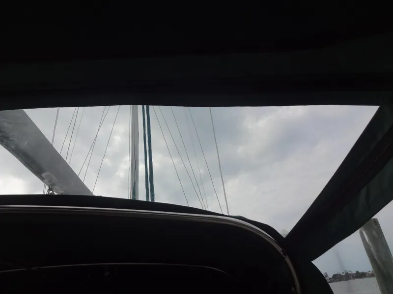 Slide: The Image of Island Packet 440 2006 - 110