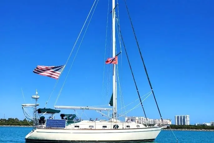 Slide: The Image of Island Packet 440 2006 - 134