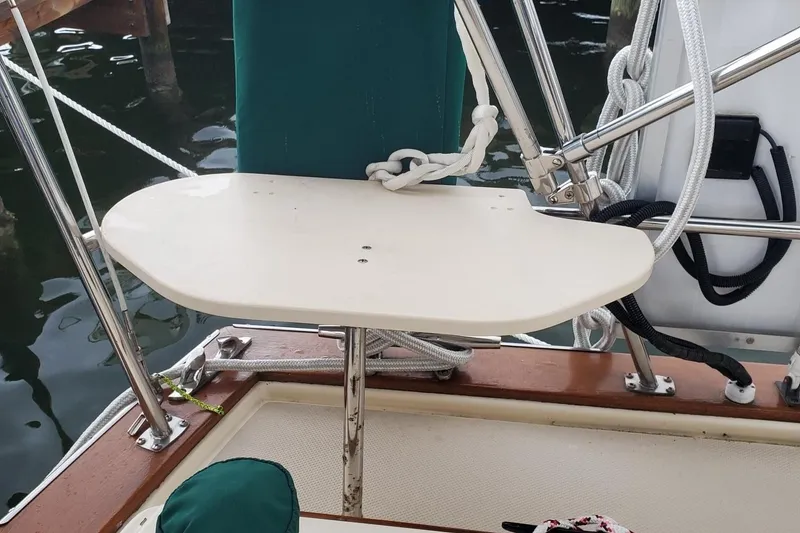 Slide: The Image of Island Packet 440 2006 - 147