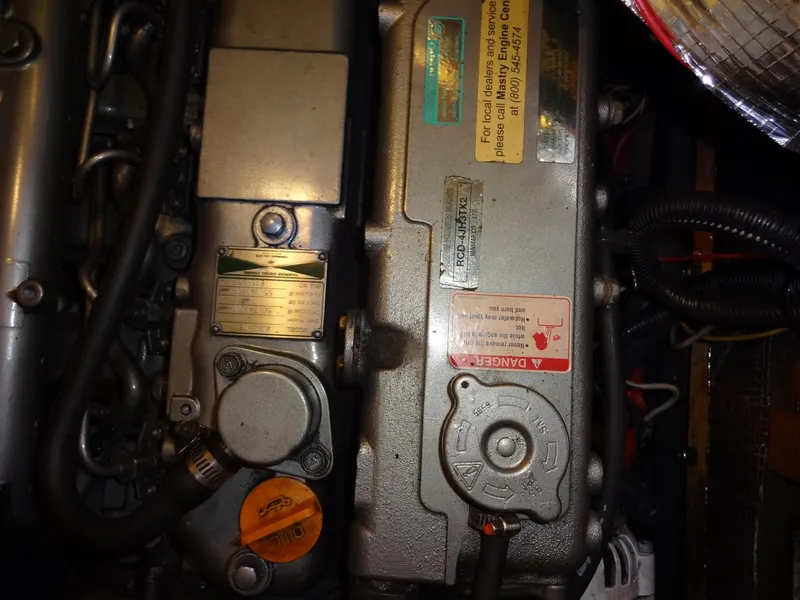 Slide: The Image of Looking down on the Yanmar engine - 157