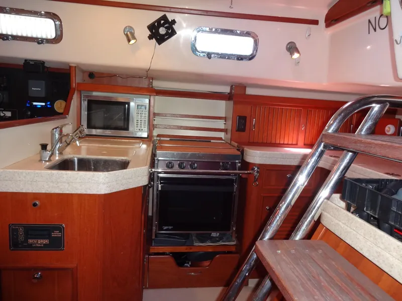 Slide: The Image of U shaped Galley - 20