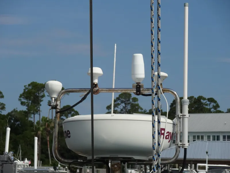 Slide: The Image of Island Packet 440 2006 - 70