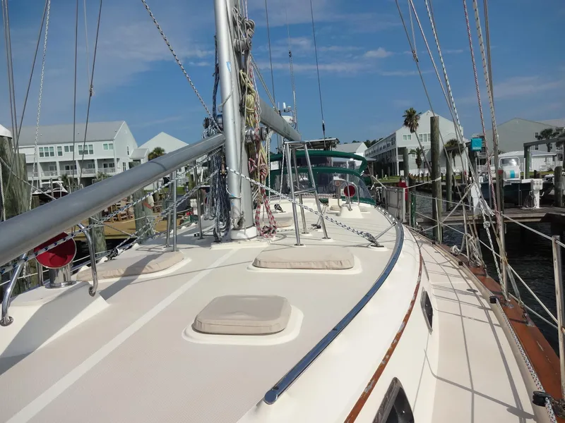 Slide: The Image of Island Packet 440 2006 - 78