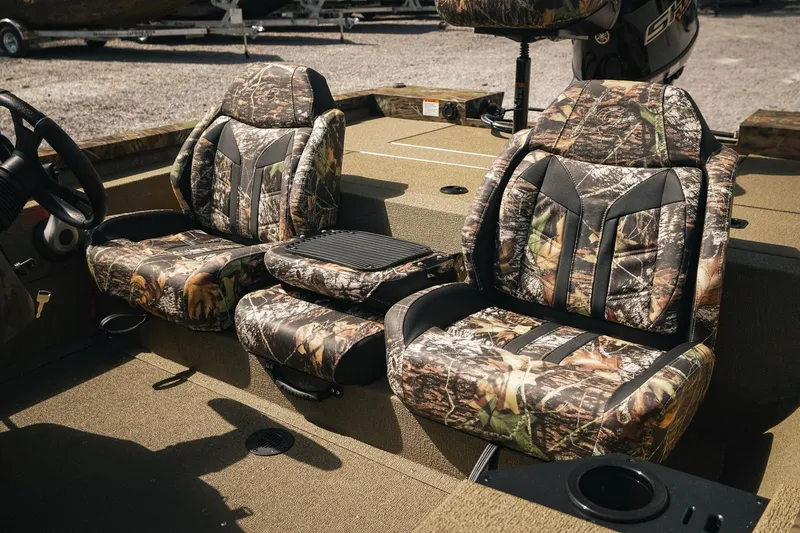 Slide: The Image of Camouflage seats in 2026 G3 Sportsman 1710 boat, featuring a rugged outdoor design. - 14