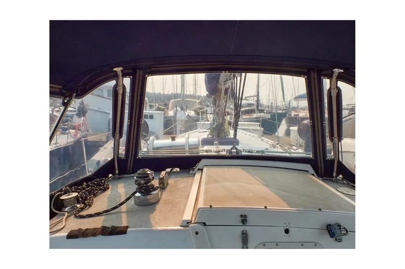 Slide: The Image of Interior view of 1981 Jensen Marine/Cal Boats 39 MK III sailboat cockpit. - 15