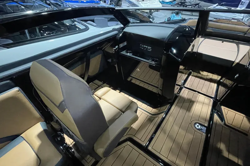 Slide: The Image of Interior of 2026 Yamaha Boats 275SD, featuring sleek design and comfortable seating. - 10
