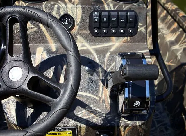 Slide: The Image of Excel 1860 Shallow Water F4 CC 2026 - 6