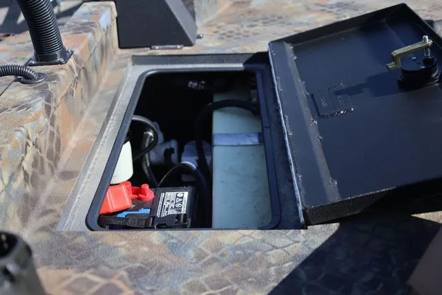 Slide: The Image of Excel 1860 Shallow Water F4 CC 2026 - 14