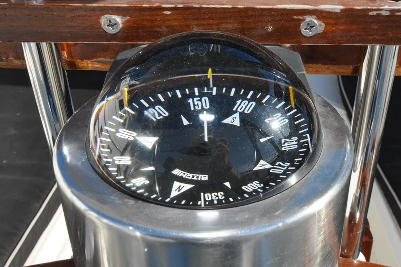 Slide: The Image of Sabre 36 - Poppy - Cockpit - Helm Station - Ships Compass - 21