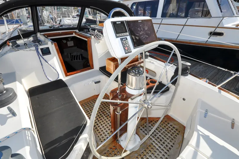 Slide: The Image of Sabre 36 - Poppy - Cockpit - 23