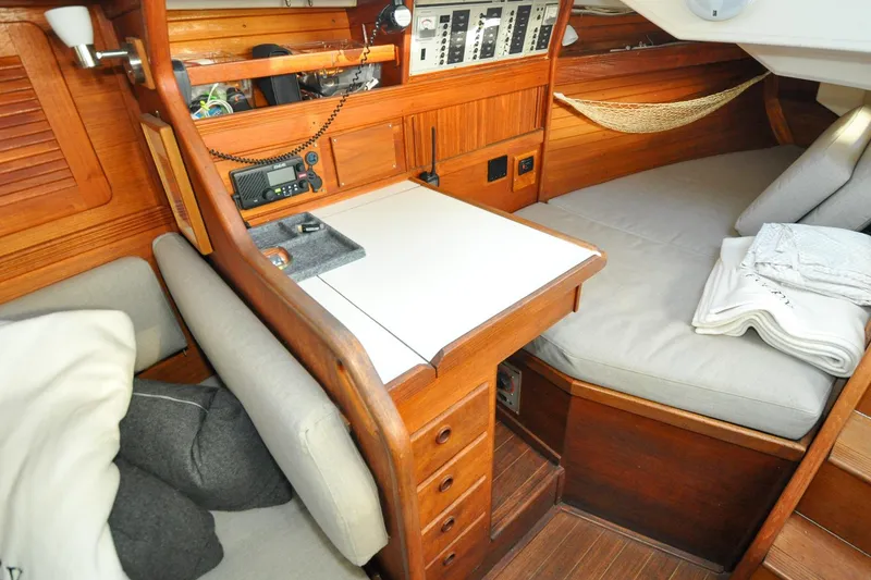 Slide: The Image of Sabre 36 - Poppy - Quarter Berth - 54