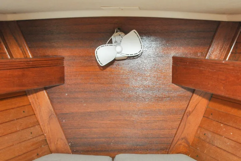 Slide: The Image of Sabre 36 - Poppy - Forward Cabin - 75