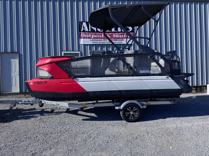 The Image of Sea-Doo Switch Cruise 18 2023 - 1