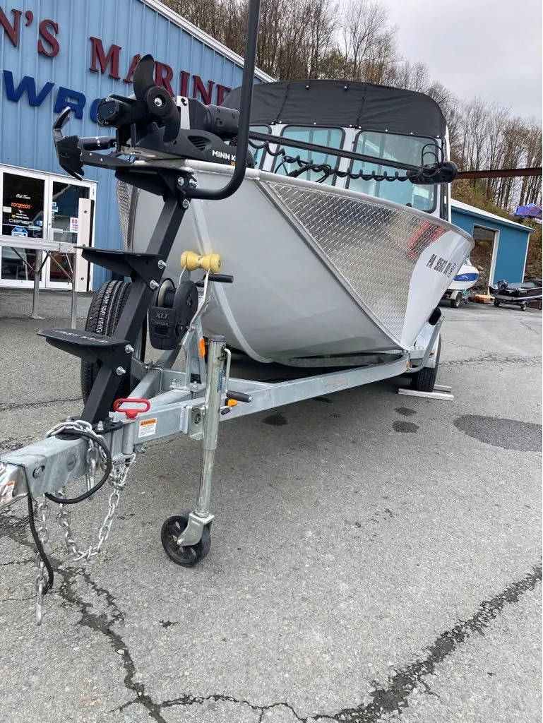 Slide: The Image of Smoker Craft Sportsman 2072 Pro 2019 - 16