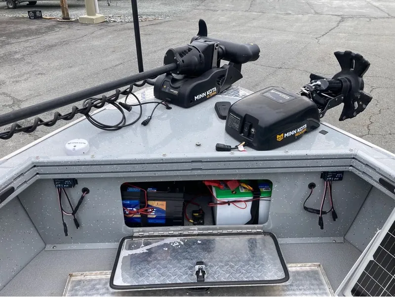 Slide: The Image of Smoker Craft Sportsman 2072 Pro 2019 - 17