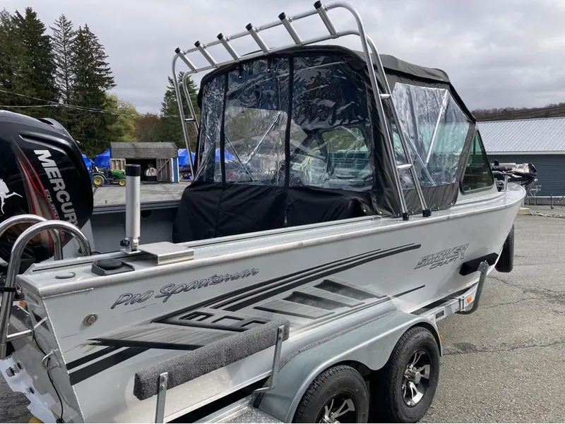 Slide: The Image of Smoker Craft Sportsman 2072 Pro 2019 - 25