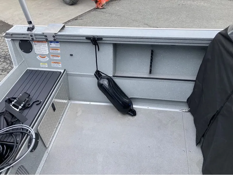 Slide: The Image of Smoker Craft Sportsman 2072 Pro 2019 - 28