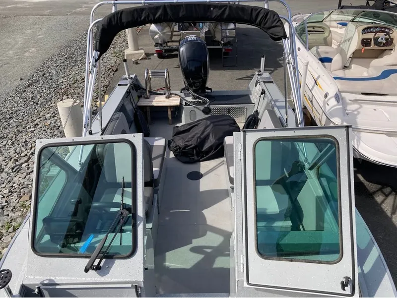 Slide: The Image of Smoker Craft Sportsman 2072 Pro 2019 - 4