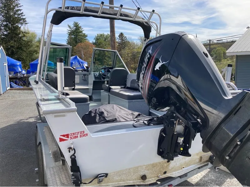 Slide: The Image of Smoker Craft Sportsman 2072 Pro 2019 - 5