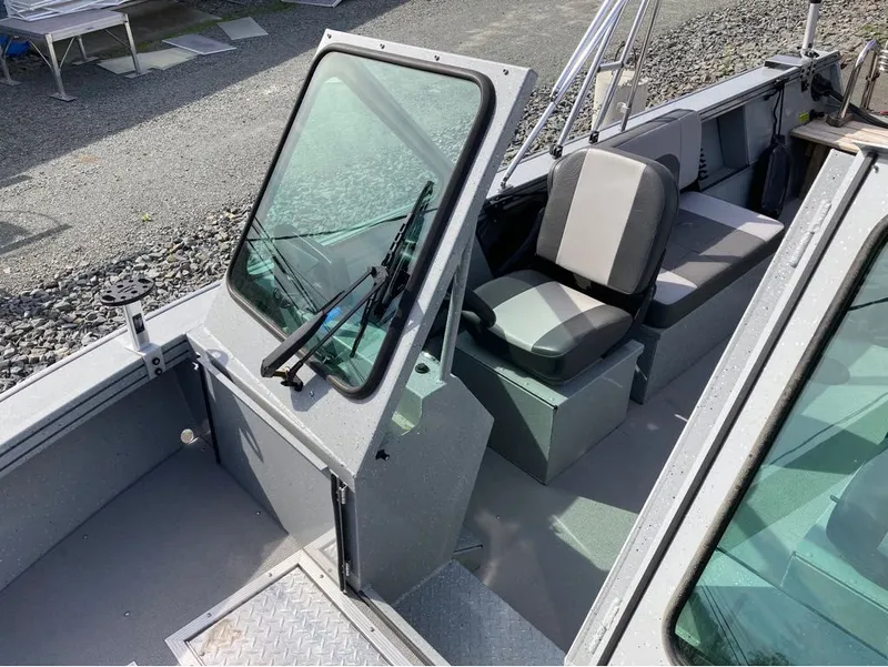 Slide: The Image of Smoker Craft Sportsman 2072 Pro 2019 - 6