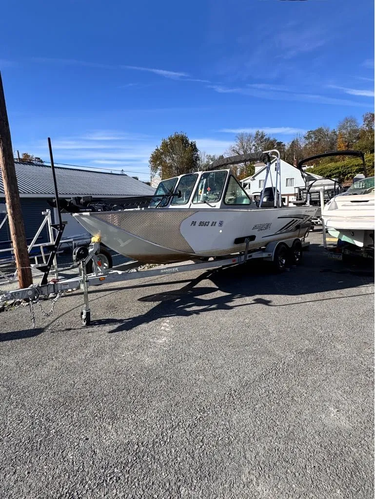 Slide: The Image of Smoker Craft Sportsman 2072 Pro 2019 - 9