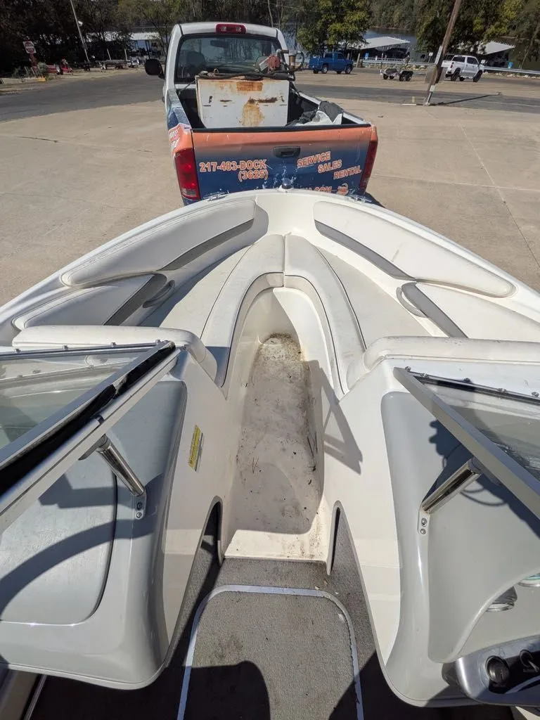 Slide: The Image of Bayliner 185 Bowrider 2008 - 2