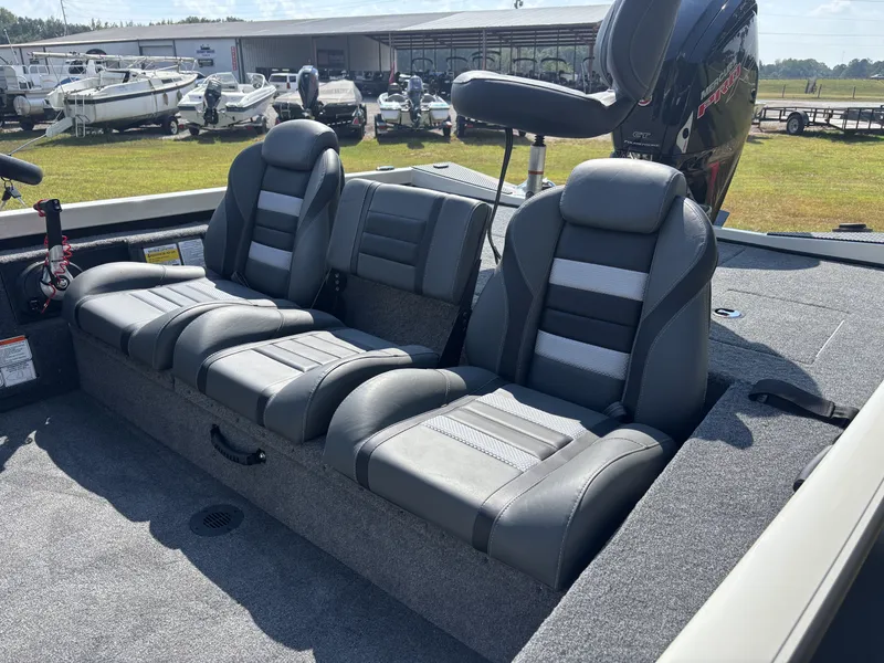 Slide: The Image of Ranger RT188 2026 - 14