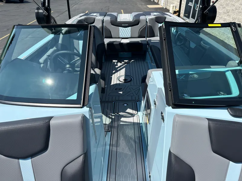 Slide: The Image of MasterCraft XT23 2025 - 15