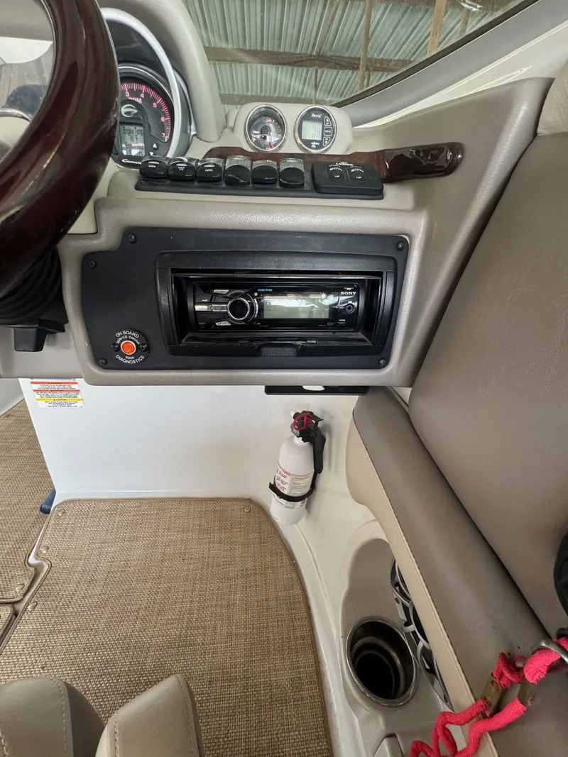 Slide: The Image of Crownline Boats 285SSBR 2013 - 7