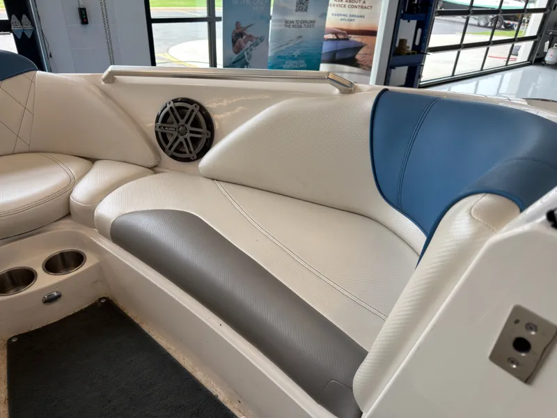 Slide: The Image of MasterCraft X-14V 2013 - 28