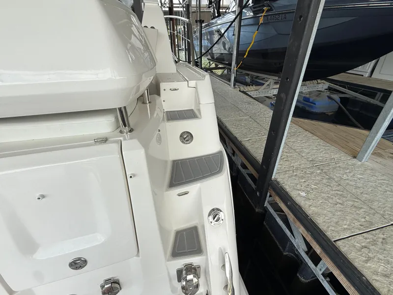 Slide: The Image of Regal 38 GRAND COUPE 2024 - 10