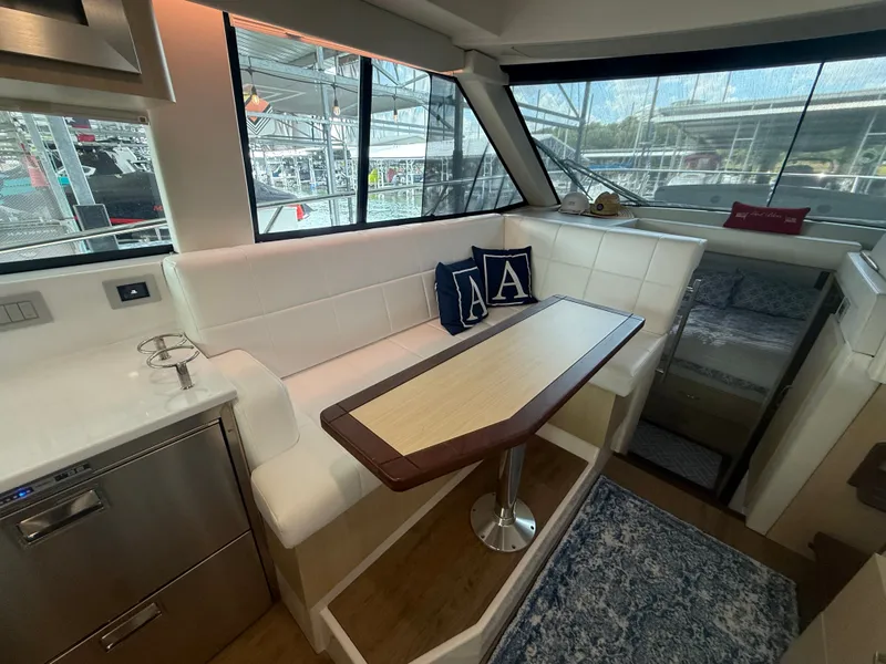 Slide: The Image of Regal 38 GRAND COUPE 2024 - 22