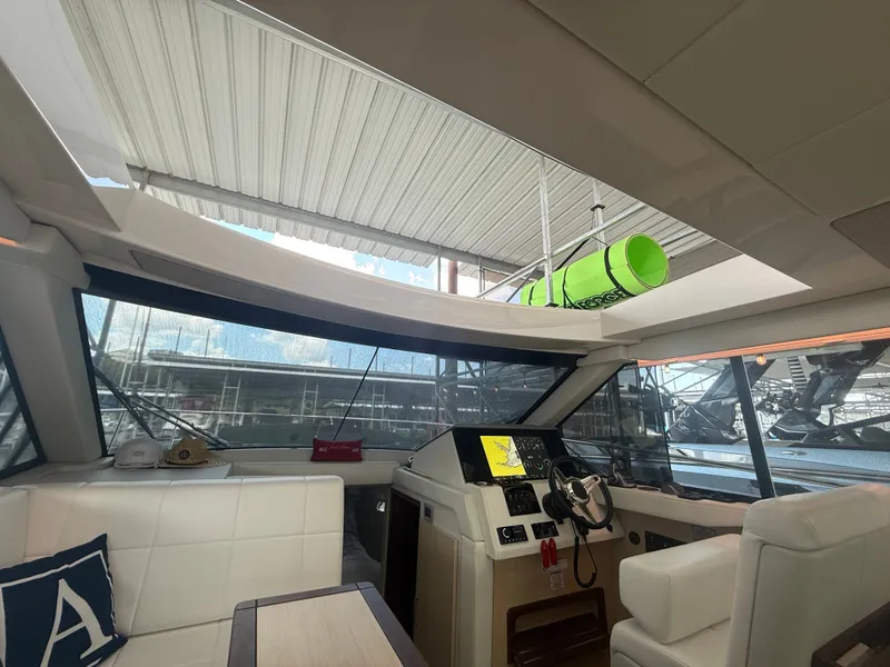 Slide: The Image of Regal 38 GRAND COUPE 2024 - 24