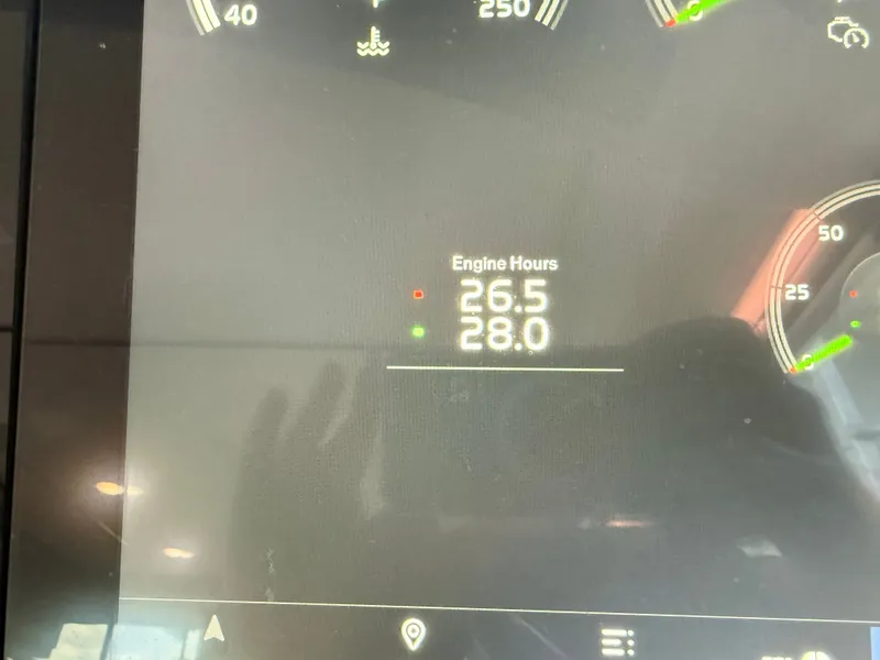 Slide: The Image of Regal 38 GRAND COUPE 2024 - 31