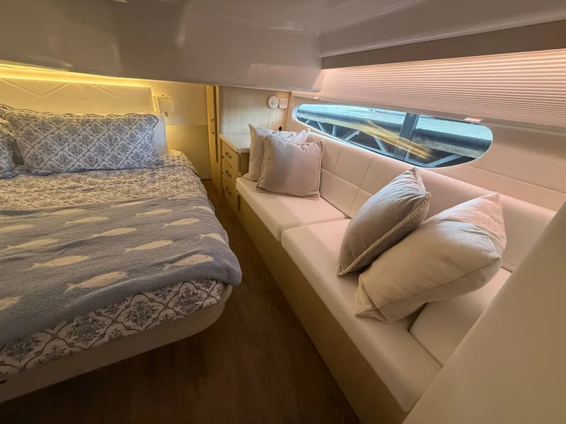 Slide: The Image of Regal 38 GRAND COUPE 2024 - 42