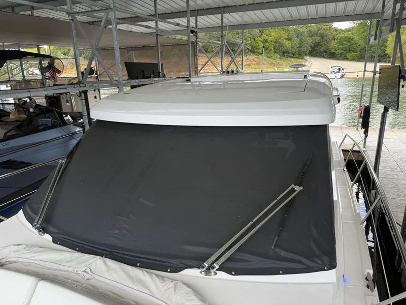 Slide: The Image of Regal 38 GRAND COUPE 2024 - 47