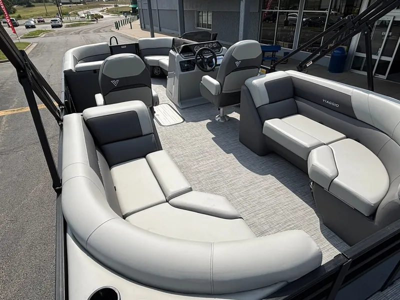 Slide: The Image of Viaggio V22U 2026 - 10