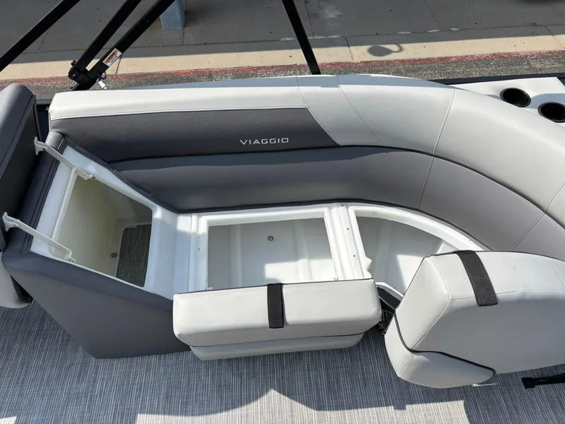 Slide: The Image of Viaggio V22U 2026 - 15