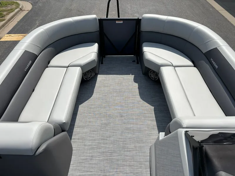 Slide: The Image of Viaggio V22U 2026 - 28