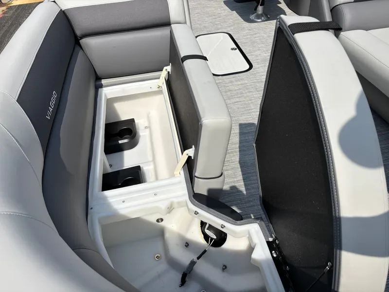 Slide: The Image of Viaggio V22U 2026 - 31