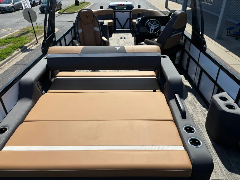 Slide: The Image of Viaggio x24s 2026 - 14